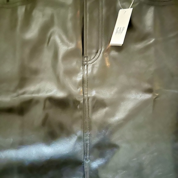 NWT Gap Vegan Leather Midi Skirt - Picture 3 of 4